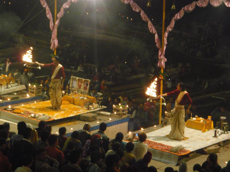 Priests performance at the Ghats 