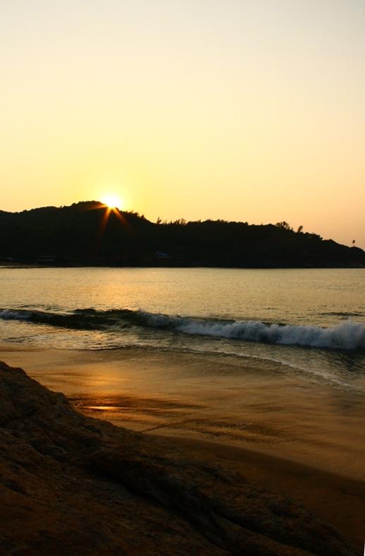 Sunrise at Om
